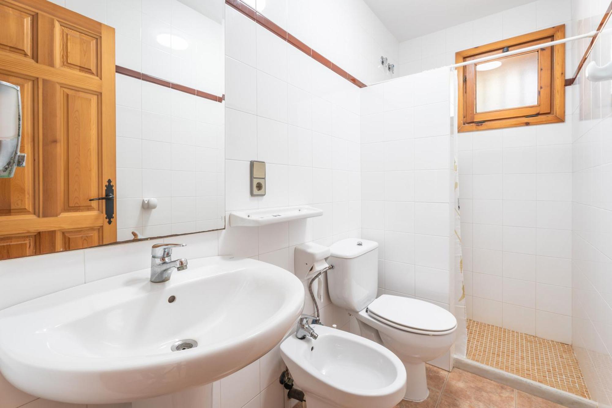 Riublanc Las Vinuelas Sinarcas Bagian luar foto